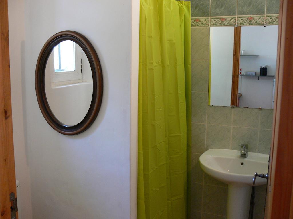 La Coudouliere Hotel Saint-Remy-de-Provence Room photo